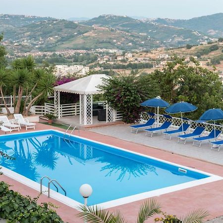Villa Milena Apartments & Rooms Agropoli Exterior foto